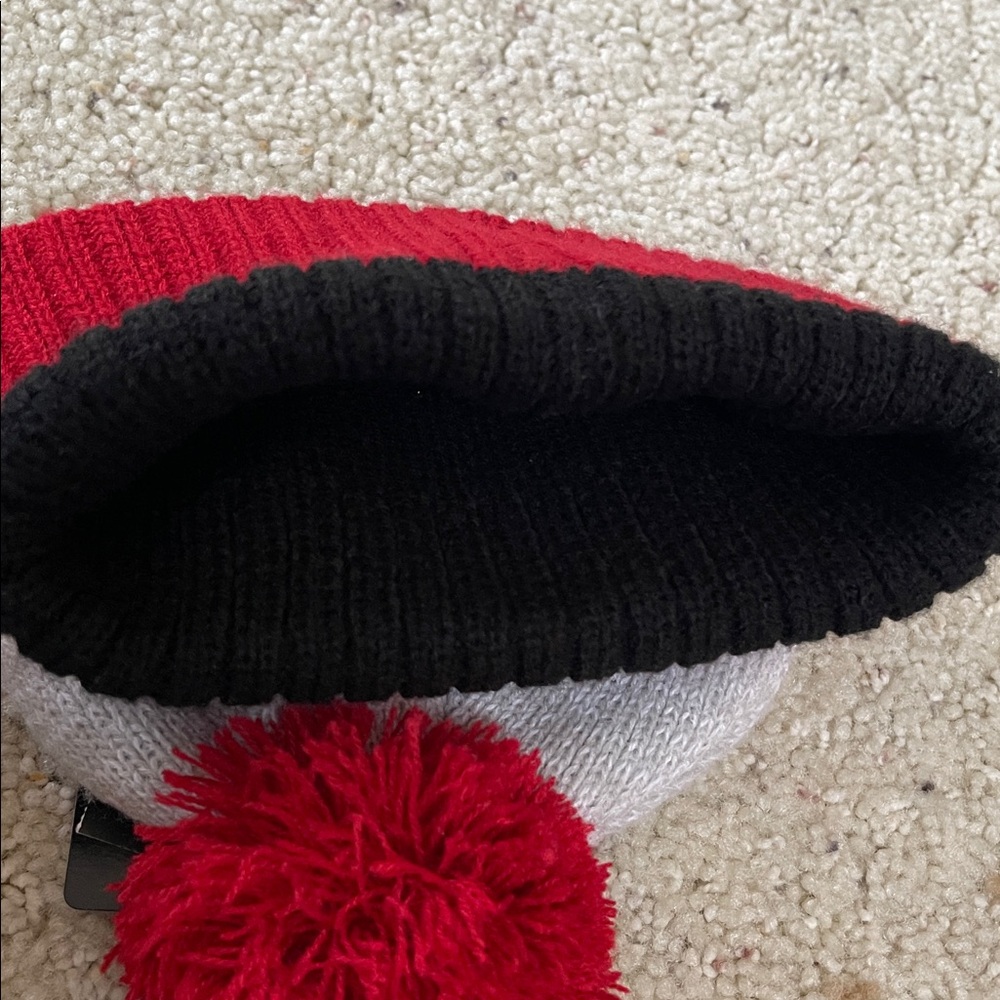 NWT NFL COZY SF 49ERS BEANIE WINTER SAN FRANCISCO CHRISTIAN MCCAFFEREY - Picture 5 of 7